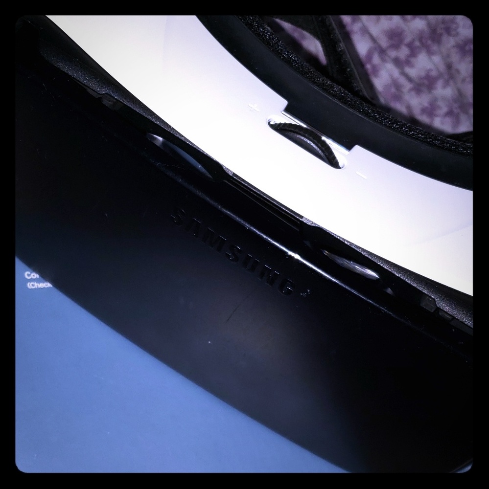 Samsung headgear